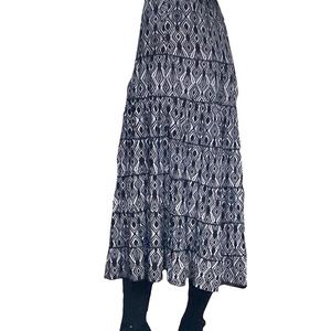 Vintage Y2K Black + White Maxi Skirt